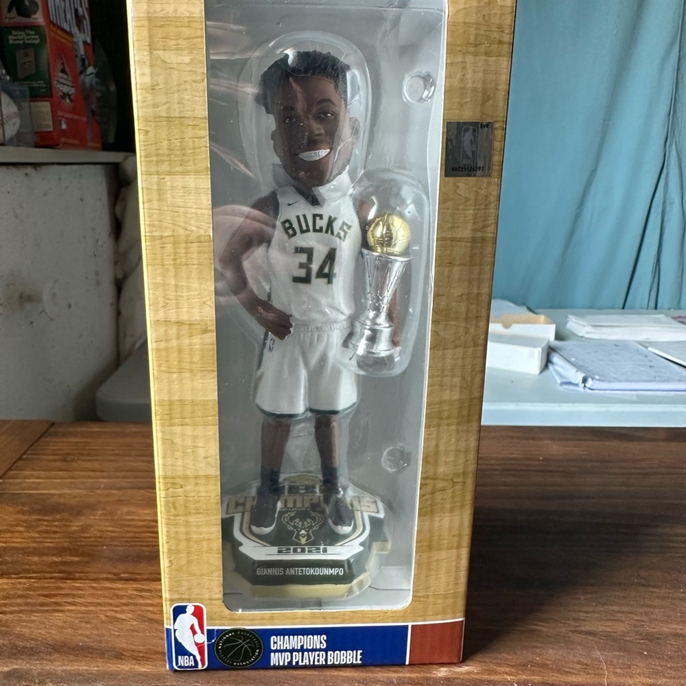 Giannis Bobble Head - Finals MVP